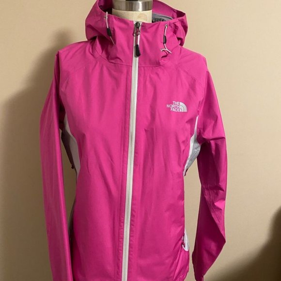 The North Face Hyvent Flash Dry Rain Jacket in Pink and Gray - Picture 2 of 8